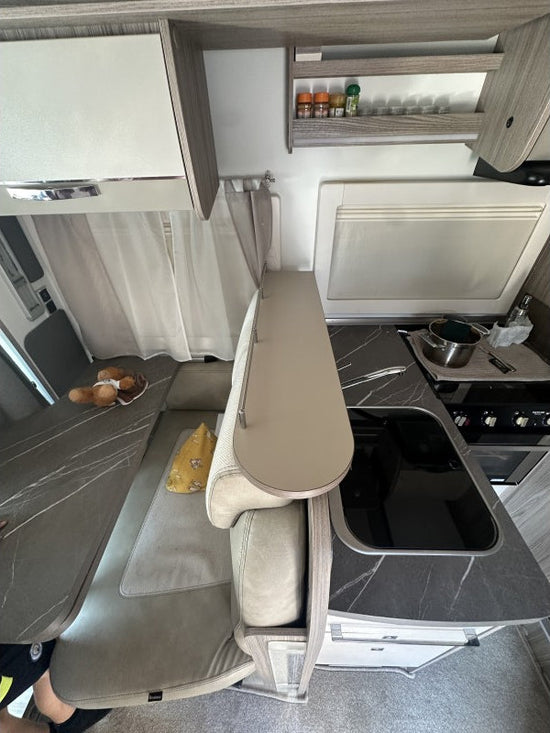 Benimar 294 over seat shelf, view 4